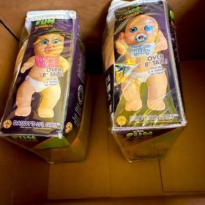 Gender Reveal Baby Boy & Baby Girl, 8 inches tall